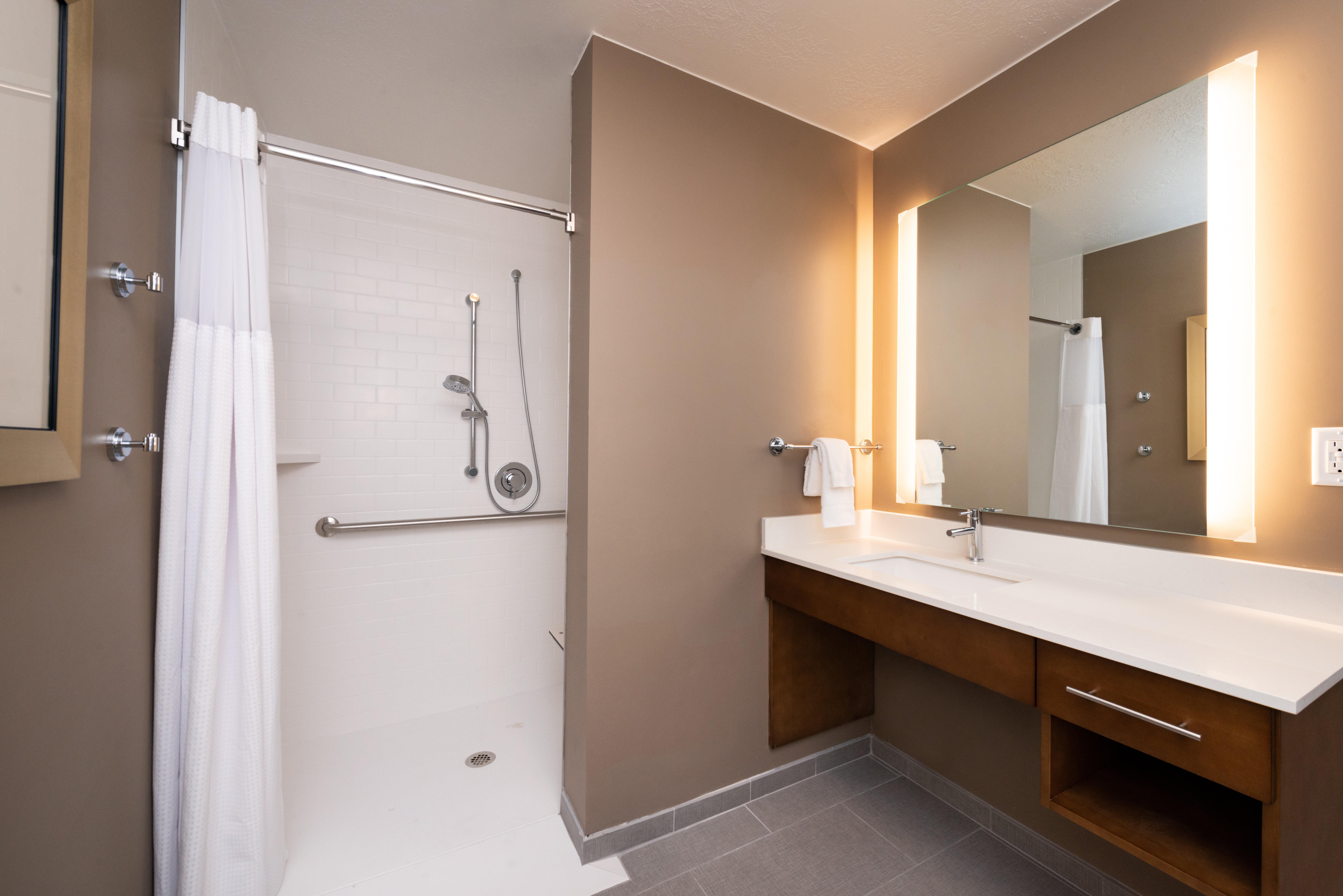 Staybridge - St George By Ihg 3*
